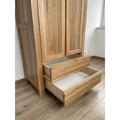 Szafa dwudrzwiowa dębowa QUATTRO Szafa dwudrzwiowa dębowa QUATTRO