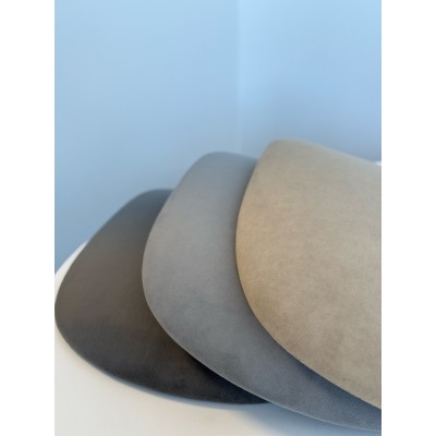 Dębowe krzesło z tapicerowanym siedziskiem Aria II Dębowe krzesło z tapicerowanym siedziskiem Aria II