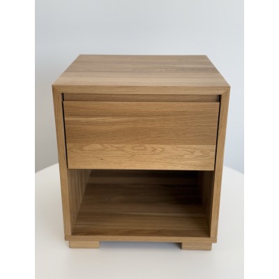 Szafka nocna dębowa QUATTRO (1s) Szafka nocna dębowa QUATTRO (1s)