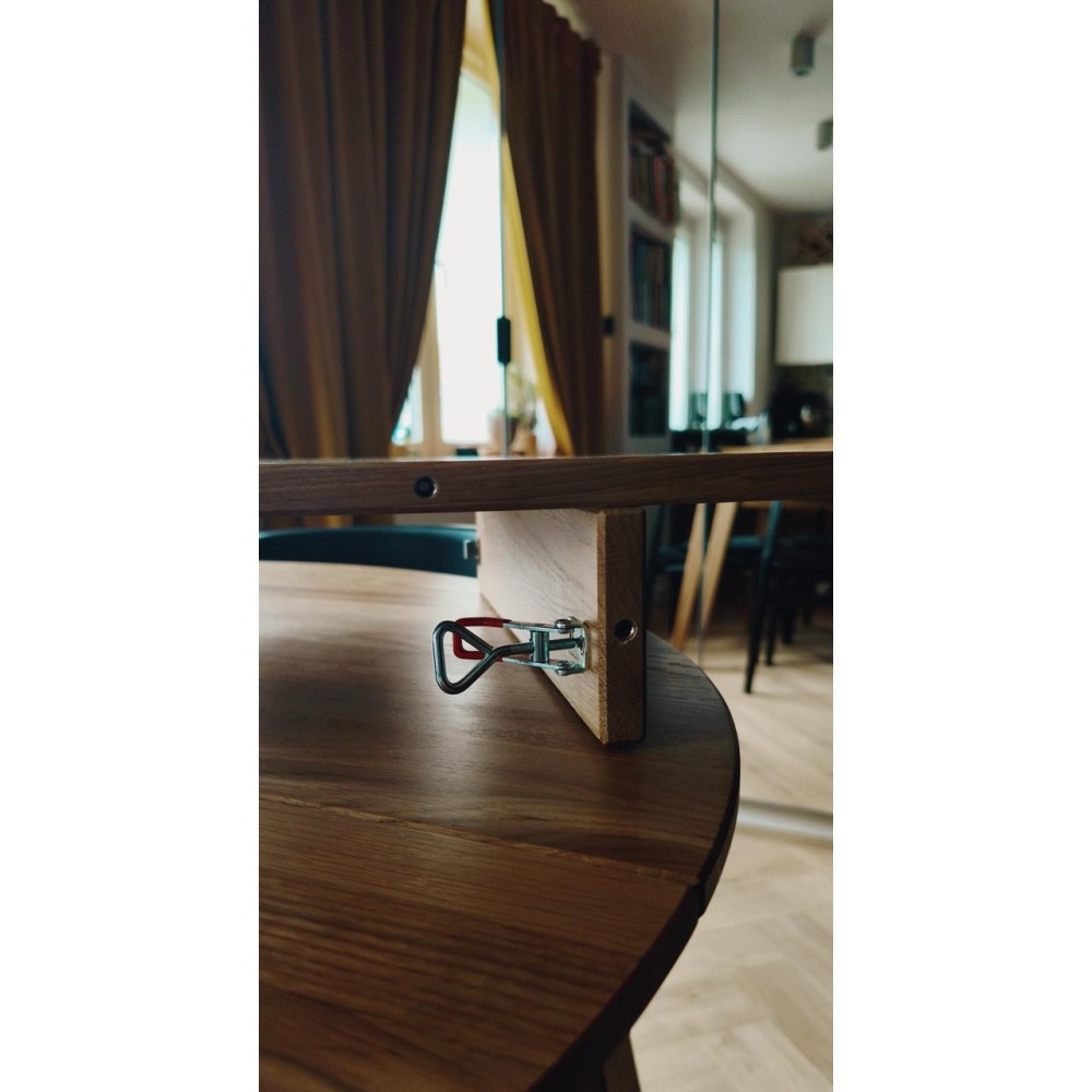 Dębowy, rozkładany okrągły stół w stylu RETRO