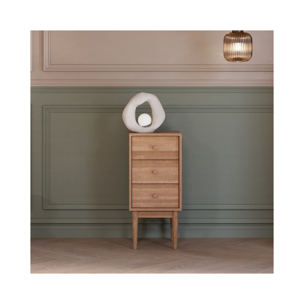 Wysoka komoda Oslo – dębowa, lakierowana, polska manufaktura