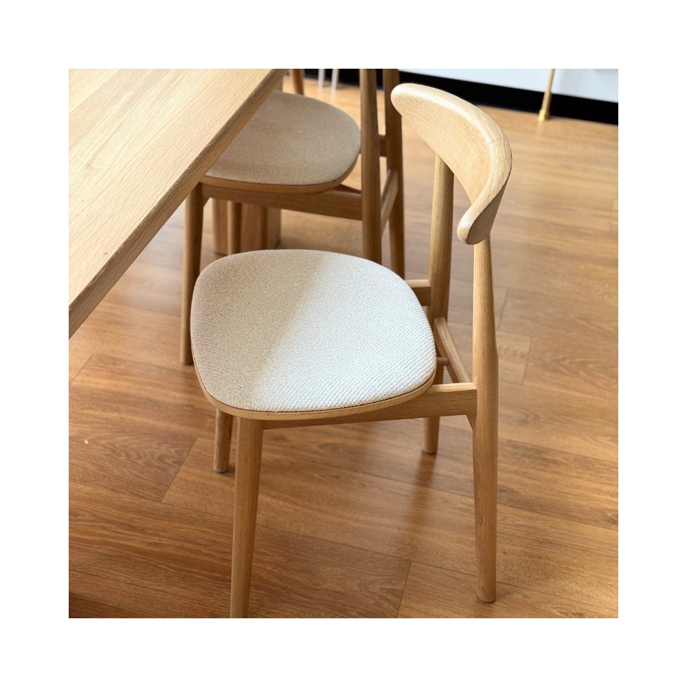 Dębowe krzesło z tapicerowanym siedziskiem Piccolo