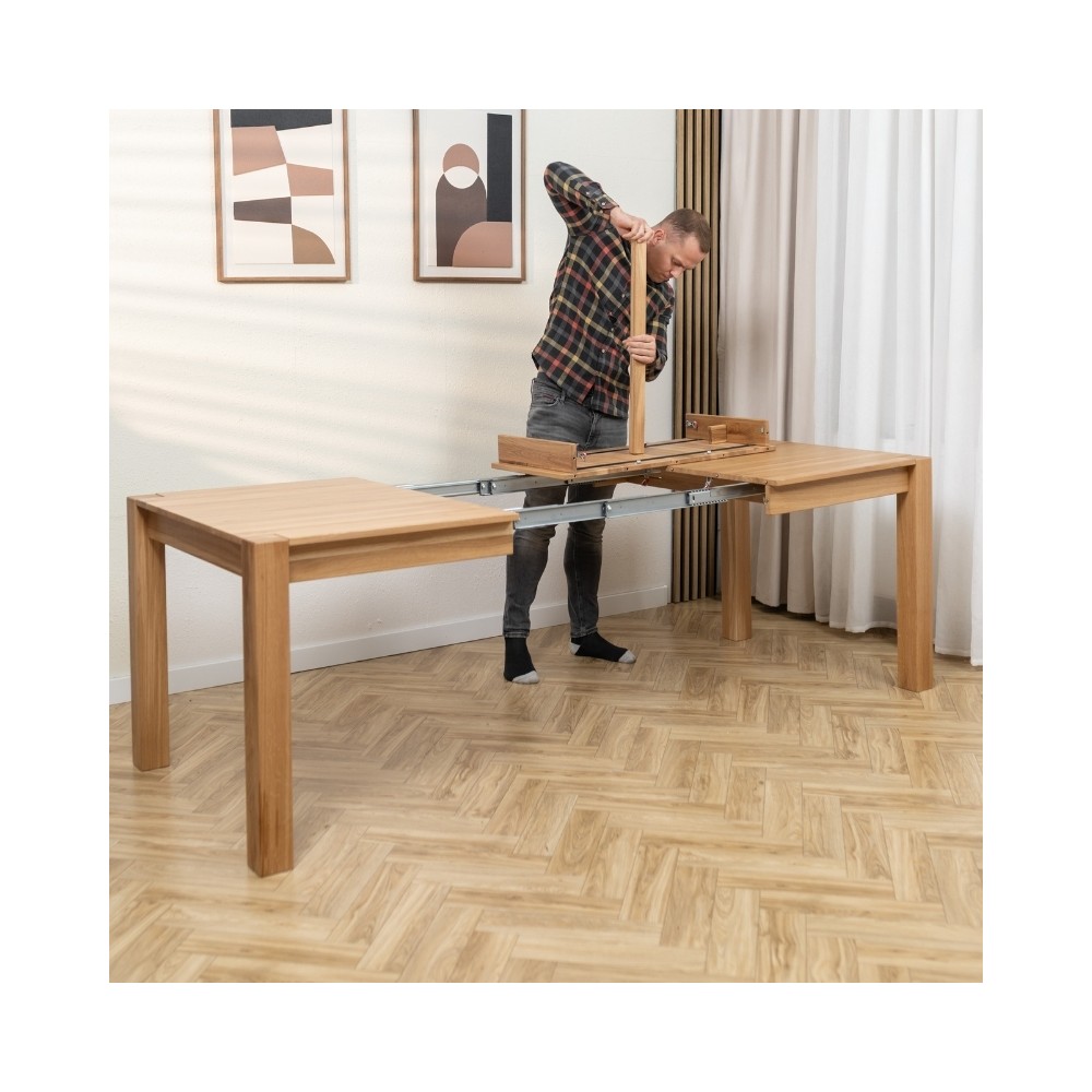 Dębowy rozkładany stół TEKO