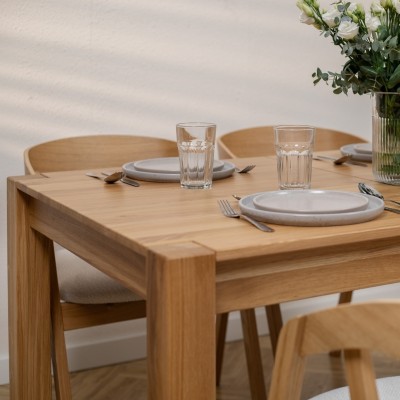 Dębowy rozkładany stół TEKO
