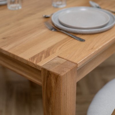 Dębowy rozkładany stół TEKO dziki dąb