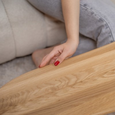 Ława dębowa CLOUD – nowoczesny stolik kawowy z litego dębu