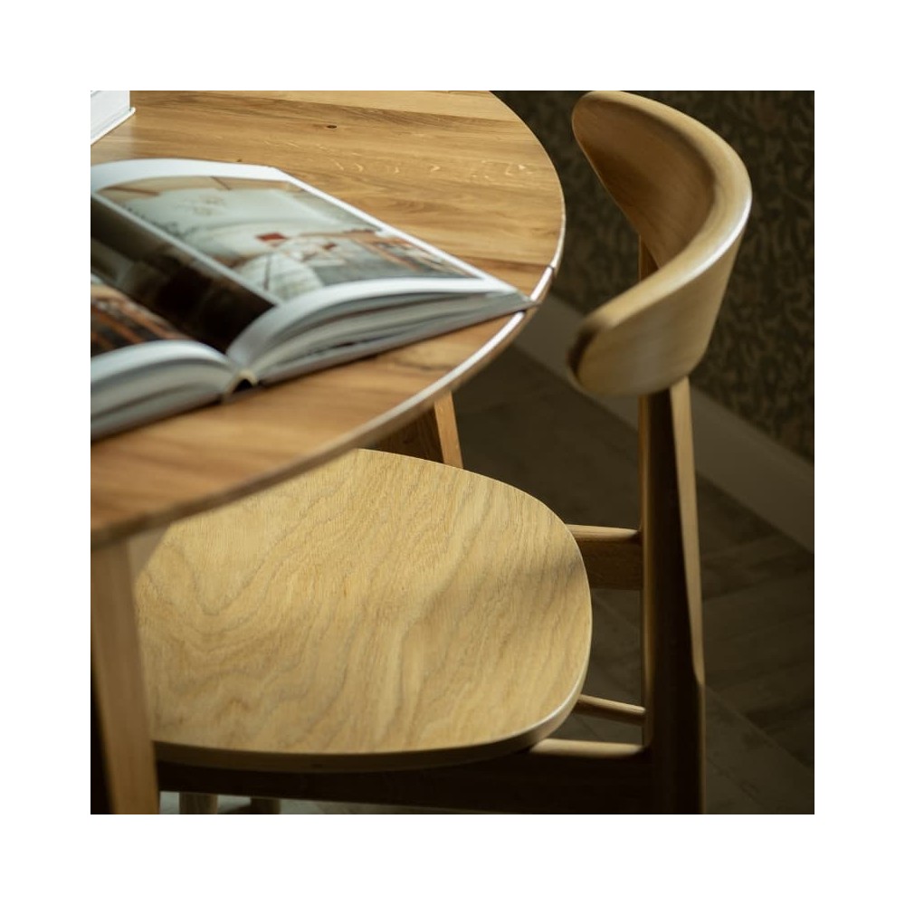 Dębowe krzesło z drewnianym siedziskiem Piccolo