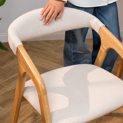 Krzesło dębowe tapicerowane z podłokietnikami MKR-45