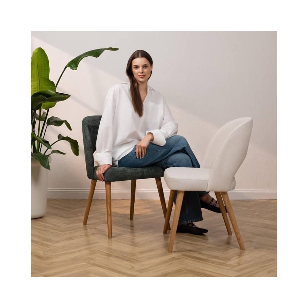 Fotel tapicerowany MKR-15 | Dębowe nogi, polska produkcja