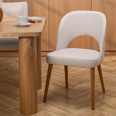 Fotel tapicerowany MKR-15 | Dębowe nogi, polska produkcja