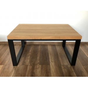 Stół drewniany na metalowych nogach Kobyłka 15