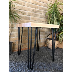 Stół drewniany na metalowych nogach Kobyłka 17