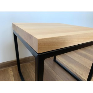 Stół drewniany na metalowych nogach Kobyłka 14