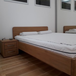Łóżko drewniane dębowe z cofniętym pojemnikiem FORTE 13